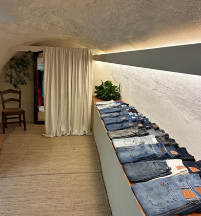 amb Ànima Girona, roba i complements de segona mà amb història